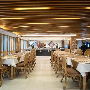 Jatra Hotel Grand Royal